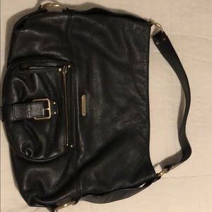 Michael kors black leather bag.